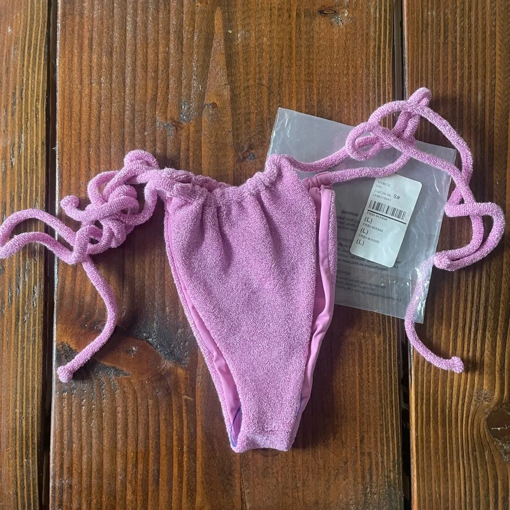 FRANKIES BIKINIS x REVOLVE NWT TIA TERRY BOTTOMS IN LILA